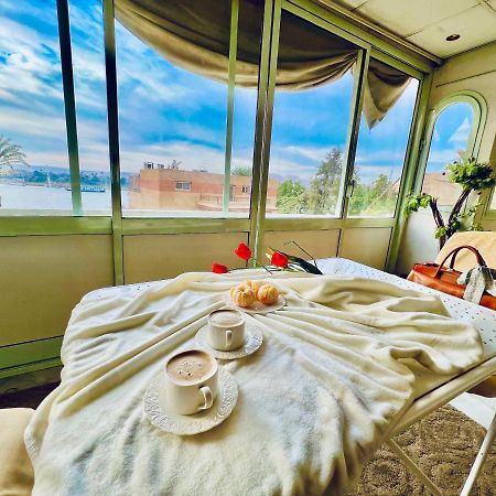 East Luxor Apartments With Nile Views Jazirat al Awwamiyah Luaran gambar