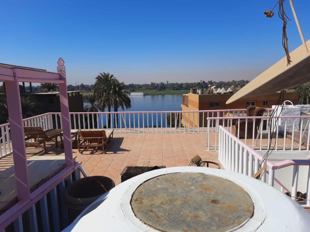 East Luxor Apartments With Nile Views Jazirat al Awwamiyah Luaran gambar