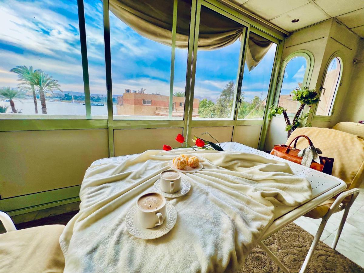 East Luxor Apartments With Nile Views Jazirat al Awwamiyah Luaran gambar
